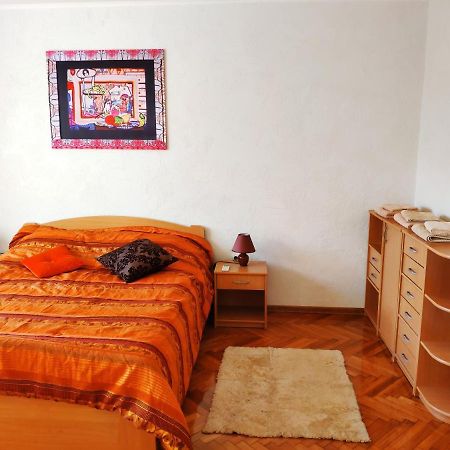 V2 With Love - Vintage Modern And Spacious بلغراد المظهر الخارجي الصورة