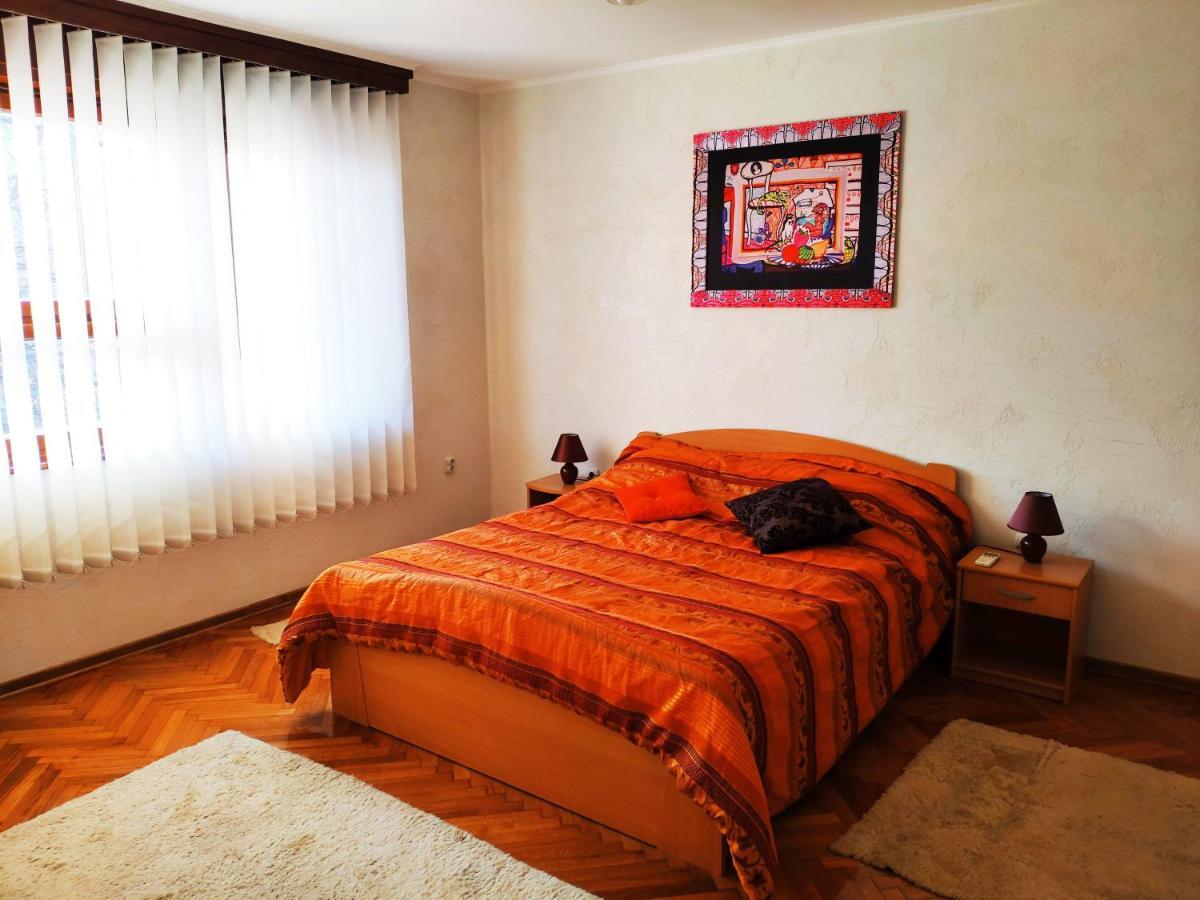 V2 With Love - Vintage Modern And Spacious بلغراد المظهر الخارجي الصورة